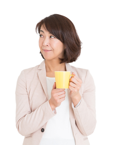 woman holding coffee cup and looking at the quote